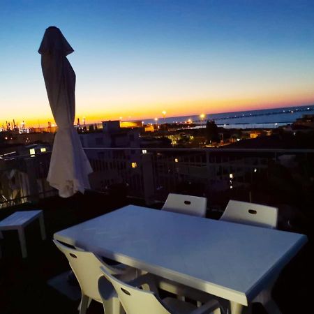 شقة La Terrazza فالكونارا ماريتيما المظهر الخارجي الصورة